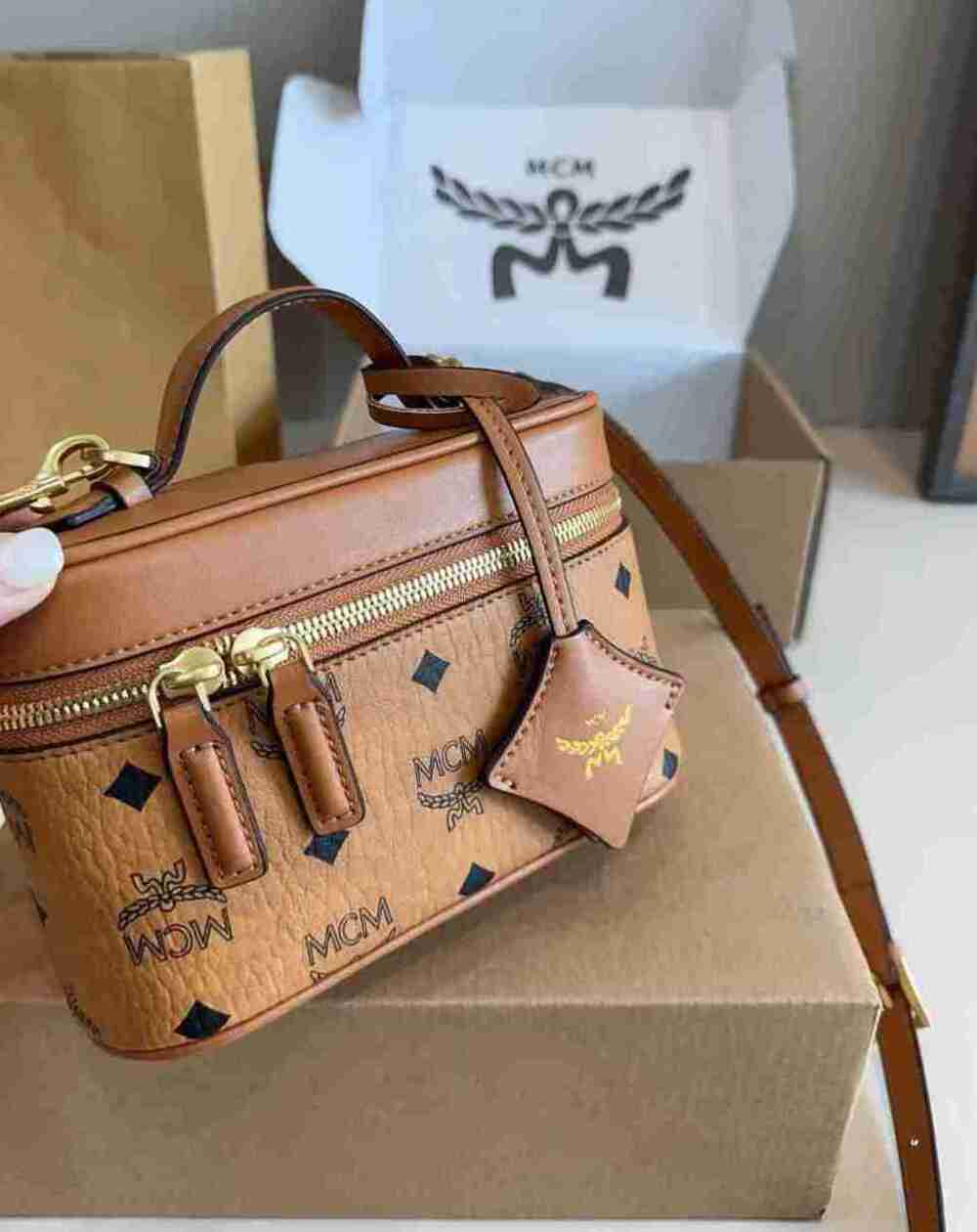 MCM Brown Visetos Cosmetic Vanity Case Detachable Crossbody Strap - Picture 8 of 8